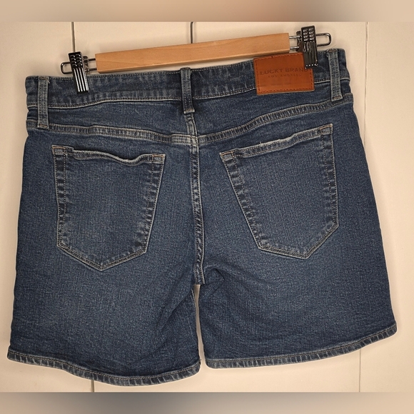 Lucky  Roll Up Shorts 29 Waist - Picture 2 of 9